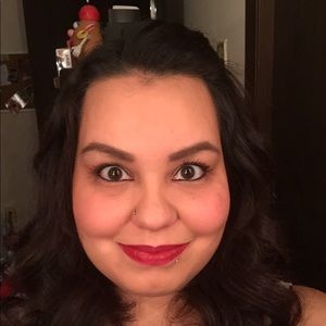 Meet your Posher, Dani